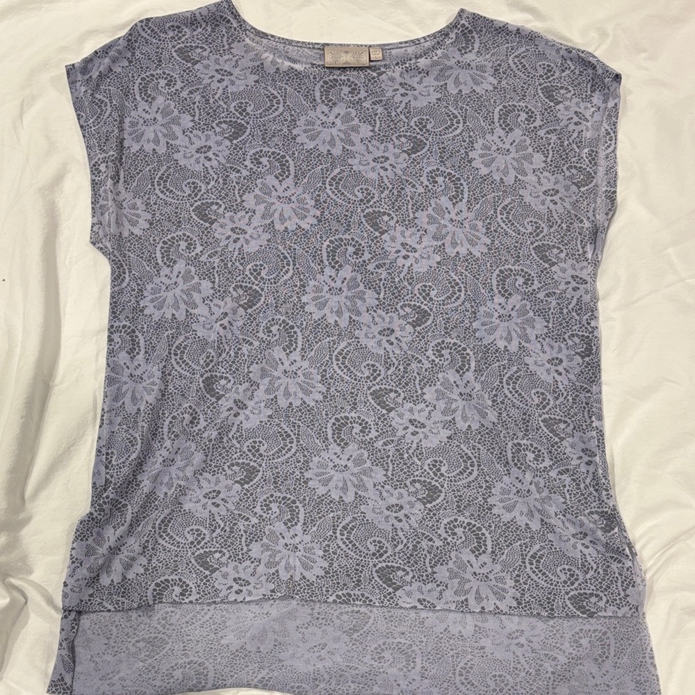 Elegant Women’s Top - Lavender